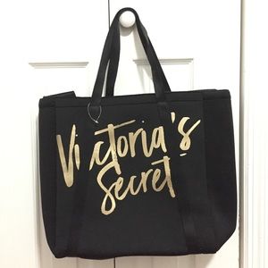 ✨NEW✨Victoria's Secret Cooler Bag